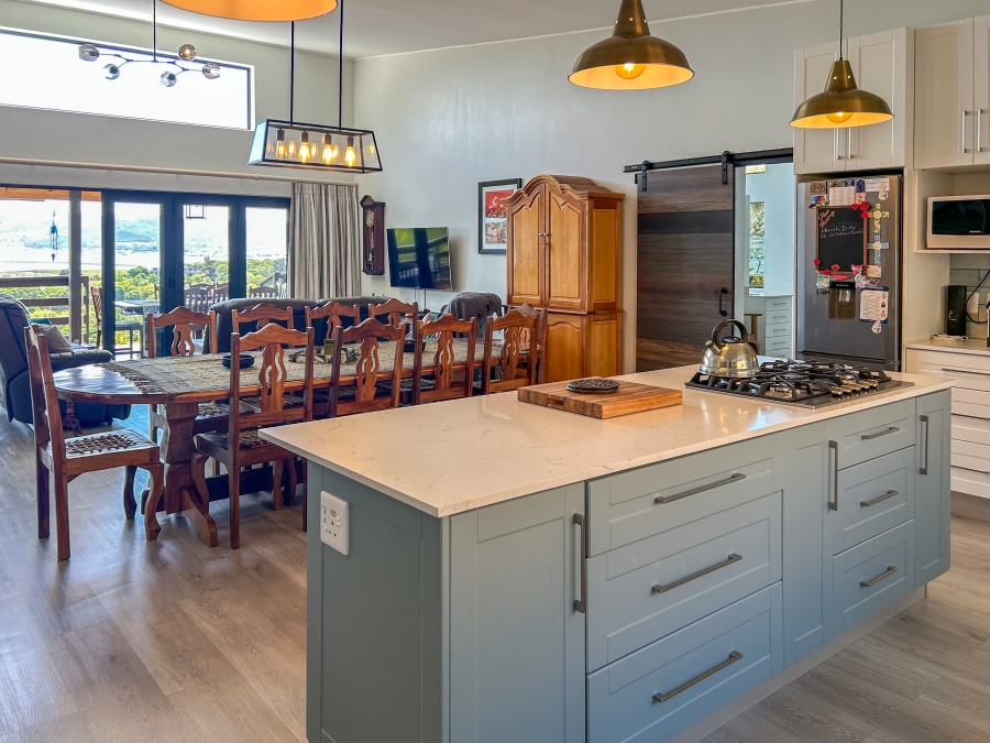 3 Bedroom Property for Sale in Brenton On Lake Western Cape